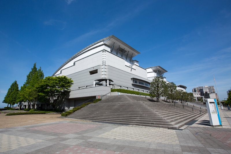 File:Biwako Hall.jpg