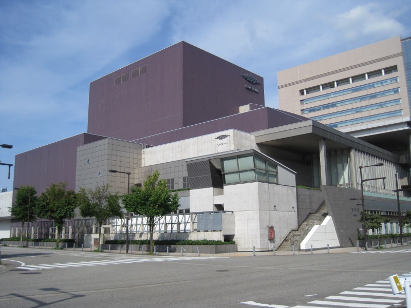 File:Toyama Aubade Hall.jpg